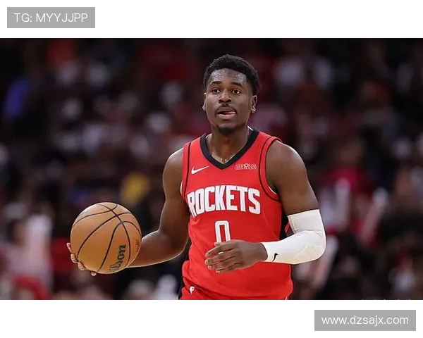 阿隆霍勒迪近期状态火热三分命中率高达50助力球队表现出色